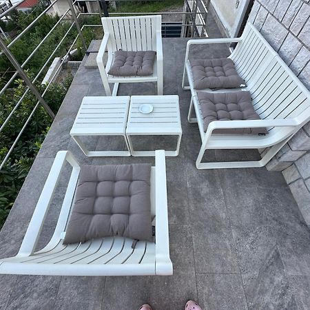 Vacation Home Lucija Slatina  المظهر الخارجي الصورة