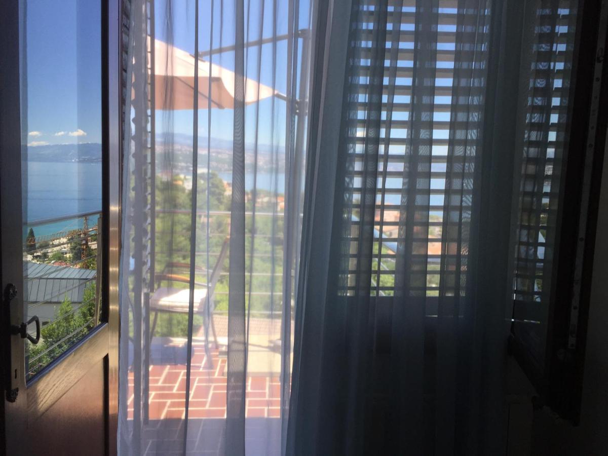 Vacation Home Lucija Slatina  المظهر الخارجي الصورة