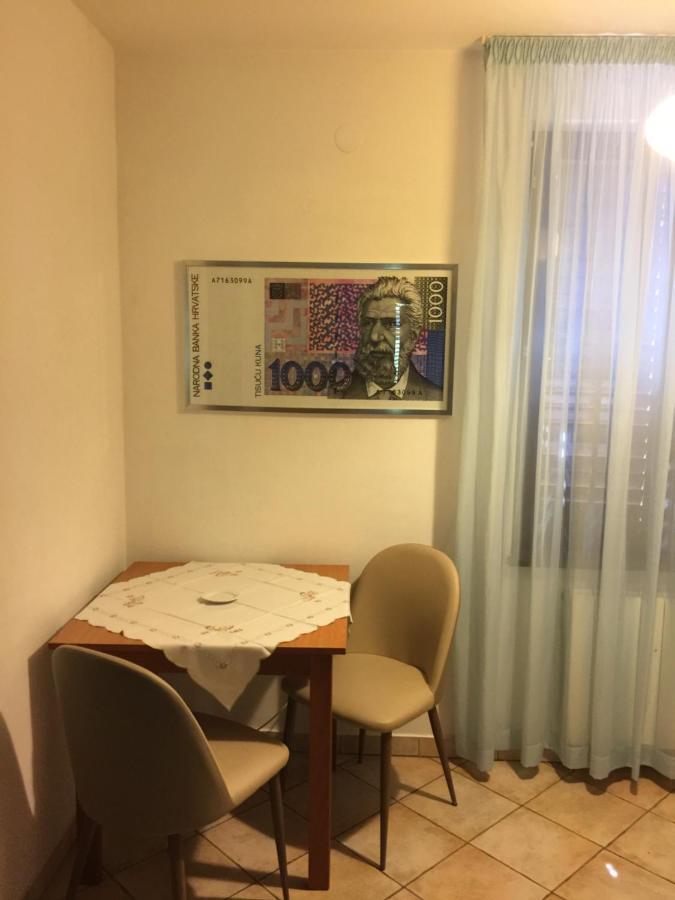 Vacation Home Lucija Slatina  المظهر الخارجي الصورة