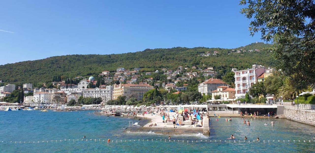 Vacation Home Lucija Slatina  المظهر الخارجي الصورة