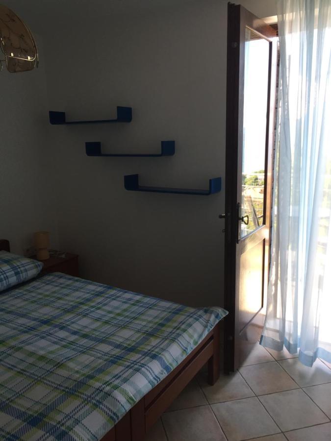 Vacation Home Lucija Slatina  المظهر الخارجي الصورة