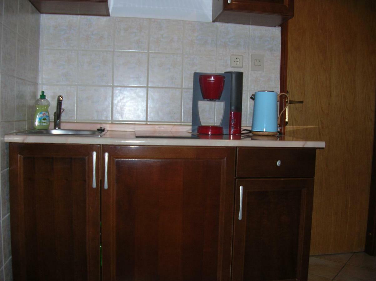 Vacation Home Lucija Slatina  المظهر الخارجي الصورة